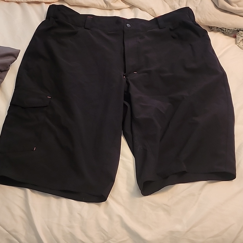 NWOT - Men's shorts with quick- dry material